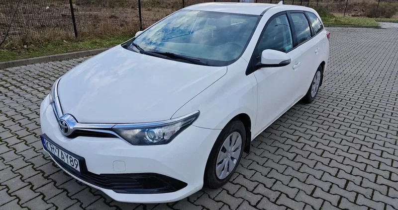 kraków Toyota Auris cena 34000 przebieg: 202000, rok produkcji 2017 z Kraków